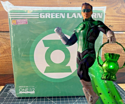 Mezco one collective - collective, px