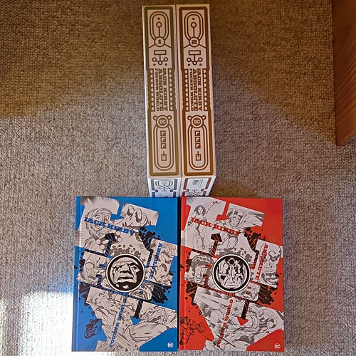 Comics absolute fourth - absolute,